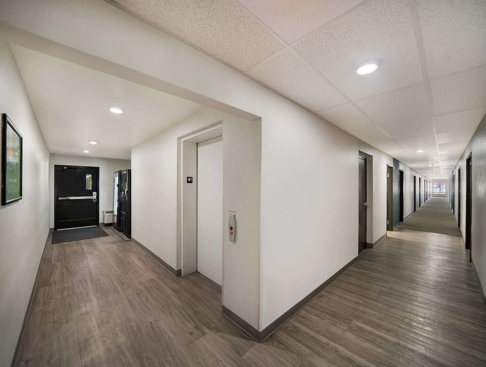 WoodSpring Suites Fort Worth Trophy Club 3
