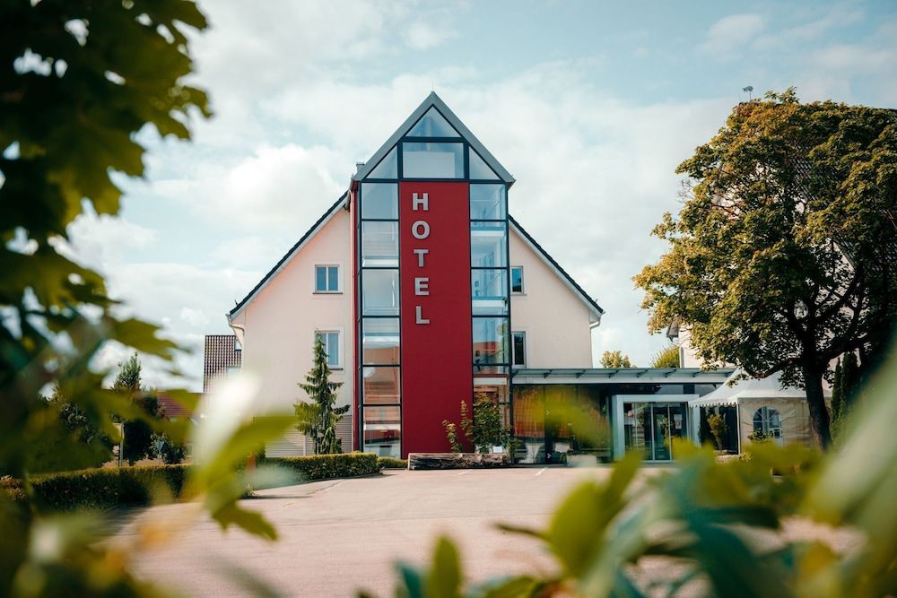 Hotel Ochsen 3 estrelas em Merklingen