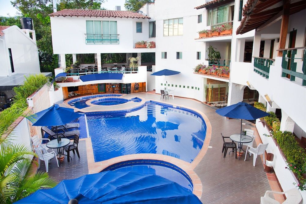 HOTEL MONCHUELO SPA -1 estrelas em San Gil