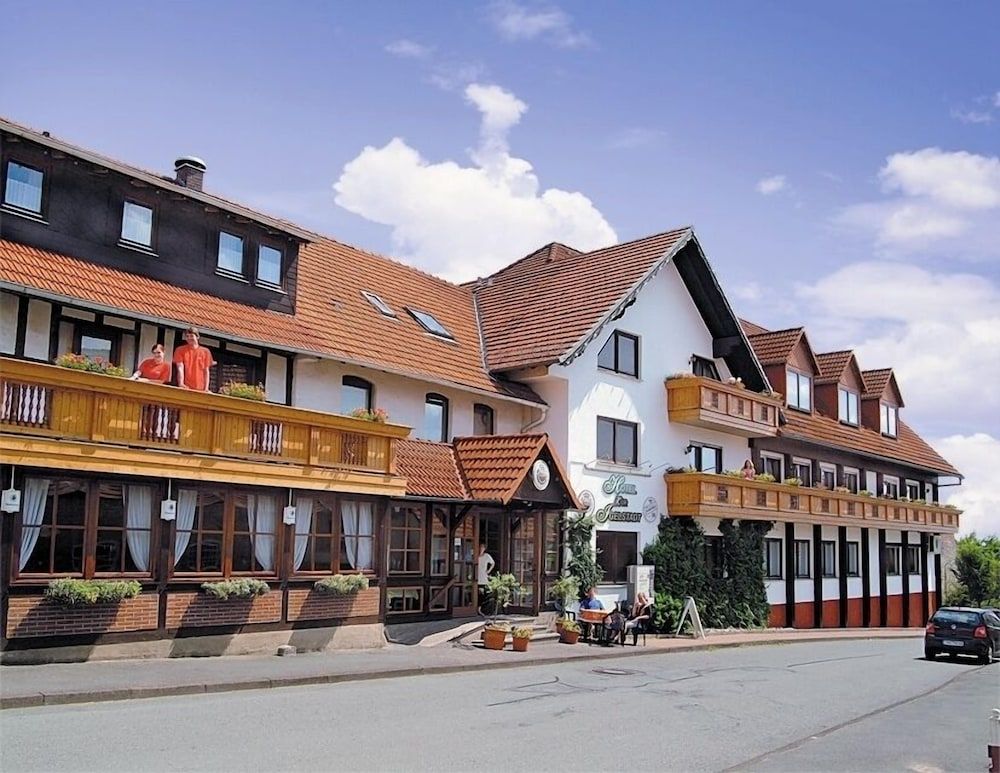 Hotel Zur Igelstadt -1 estrellas en Fürstenberg