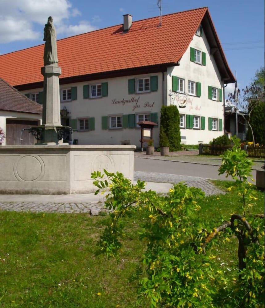 Landgasthof zur Post -1 estrellas en Heiligenberg