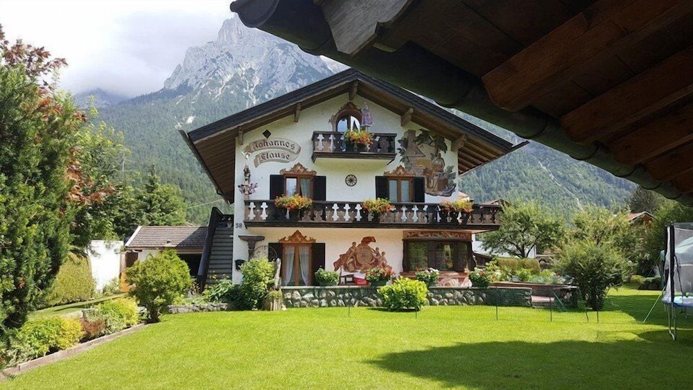 Ferienwohnung Johannesklause -1 estrelas em Mittenwald