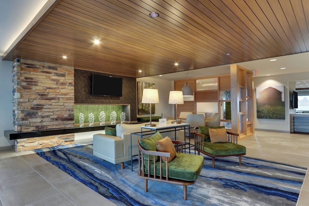 Fairfield Inn & Suites by Marriott Warsaw 3 estrellas en Warsaw