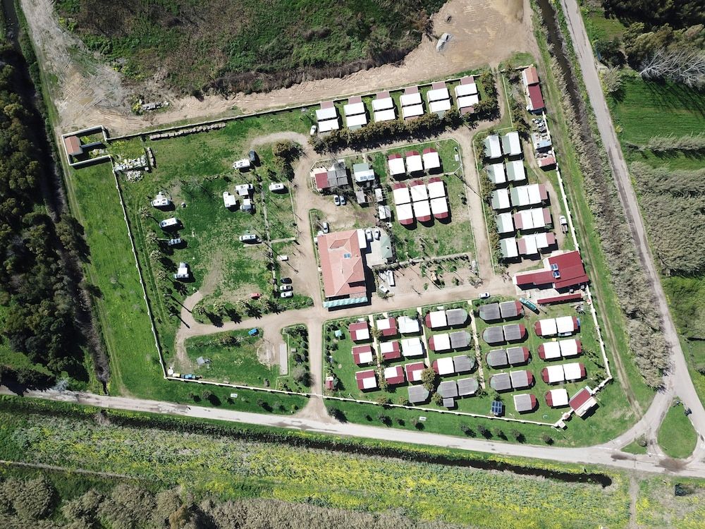 Camping Girasole -1 estrelas em Girasole