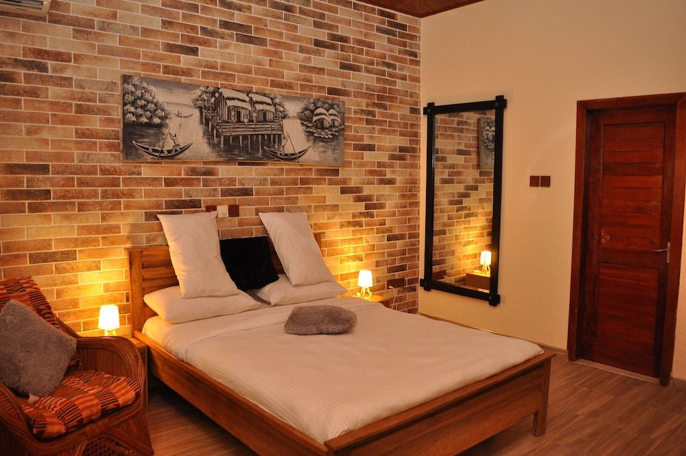 Santa Monica Home Lodge 2