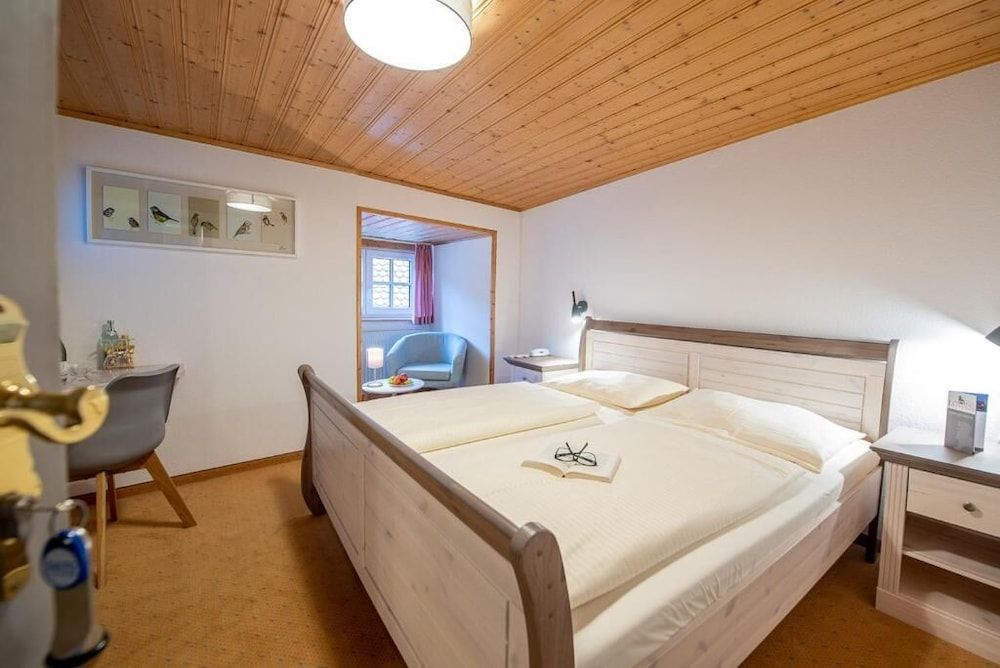 Löwen Hotel & Restaurant 3