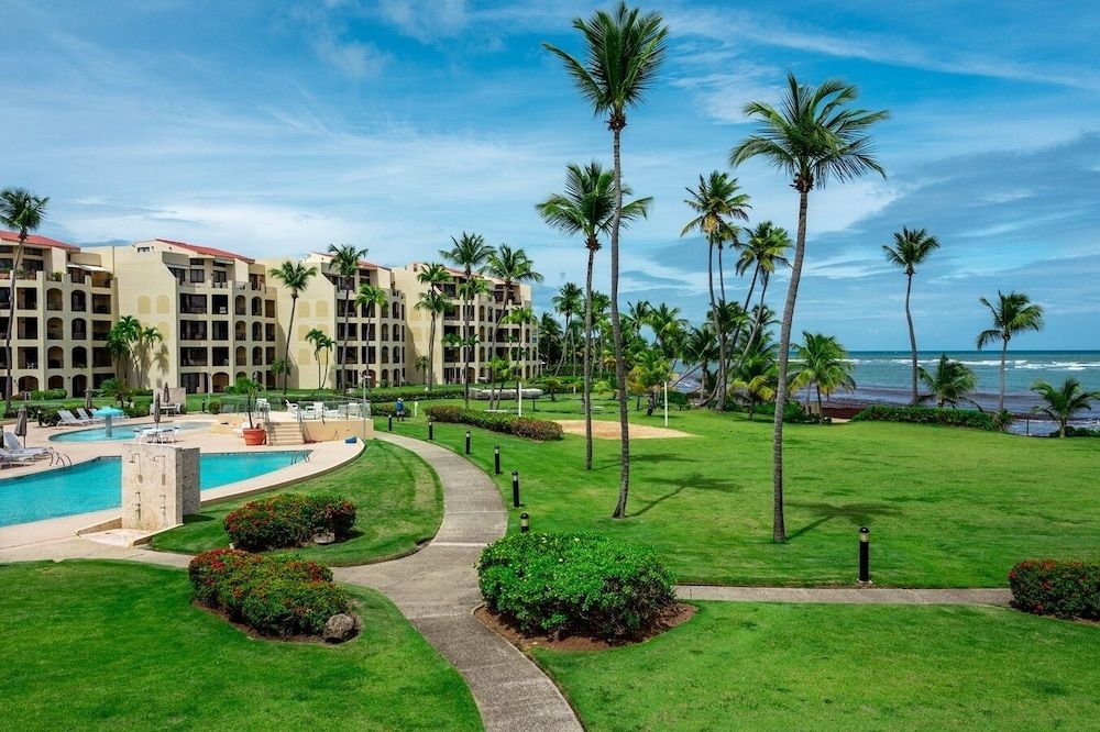 Crescent Beach by Otium -1 estrellas en Humacao