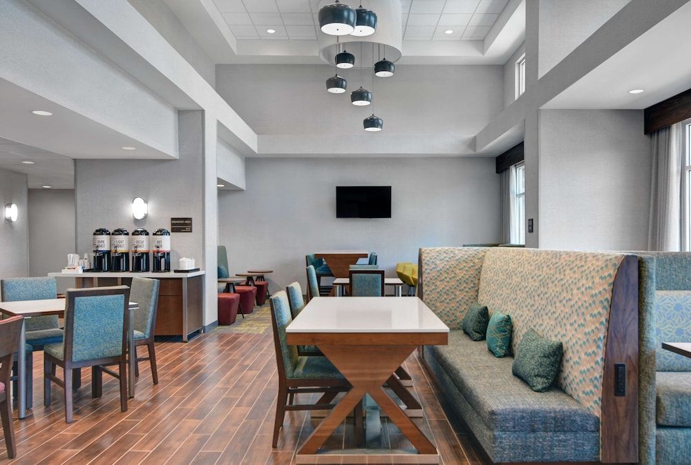 Hampton Inn & Suites MacClenny I-10 3
