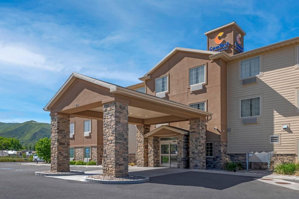 Comfort Inn & Suites Morgan - South Ogden 3 estrellas en Morgan