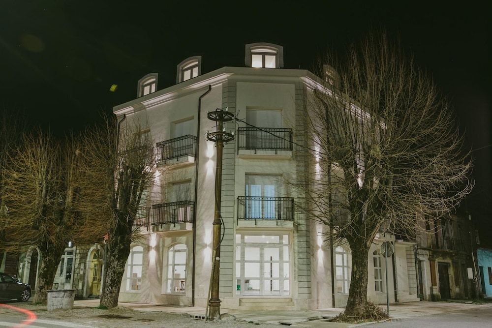 Hotel Dapčević 4 estrellas en Cetinje