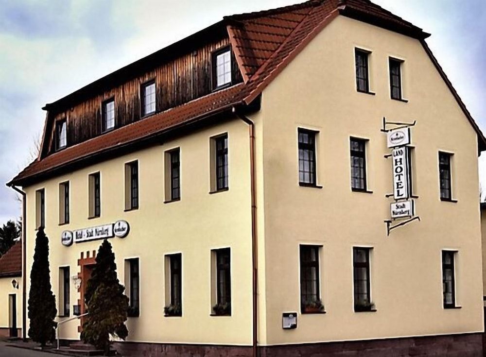 Landhotel Stadt Nuernberg -1 estrellas en Ahlsdorf