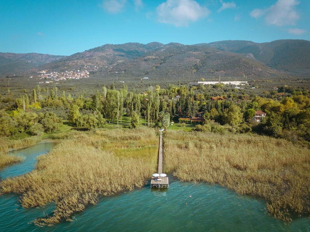 The Lake House -1 estrellas en Boyalıca