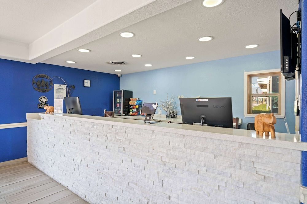 Americas Best Value Inn & Suites Brenham 3