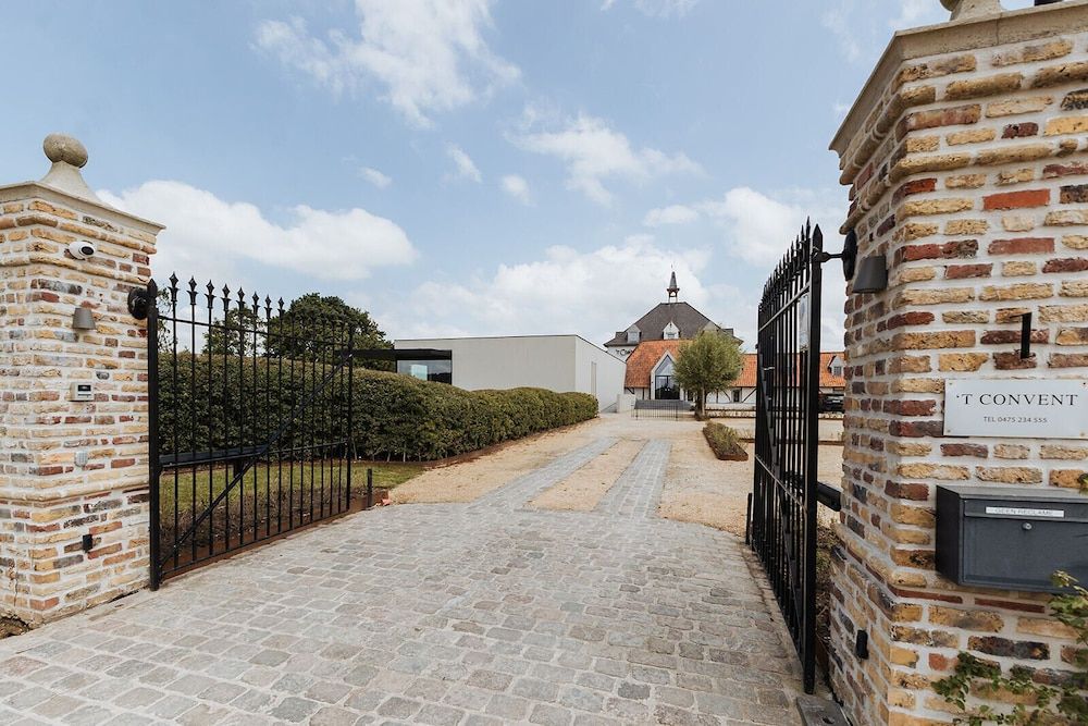 't Convent -1 estrellas en Lo-Reninge