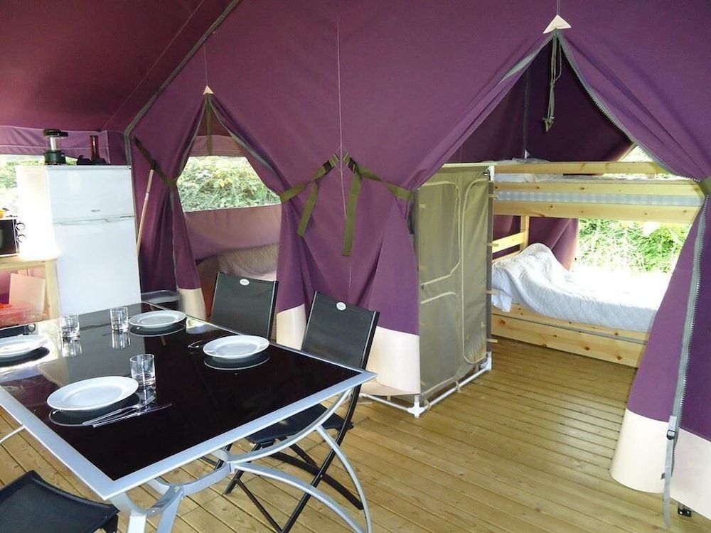 Camping de Matour 2