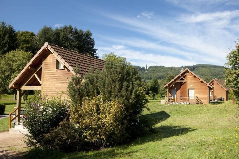 Camping de Matour 3 estrellas en Matour