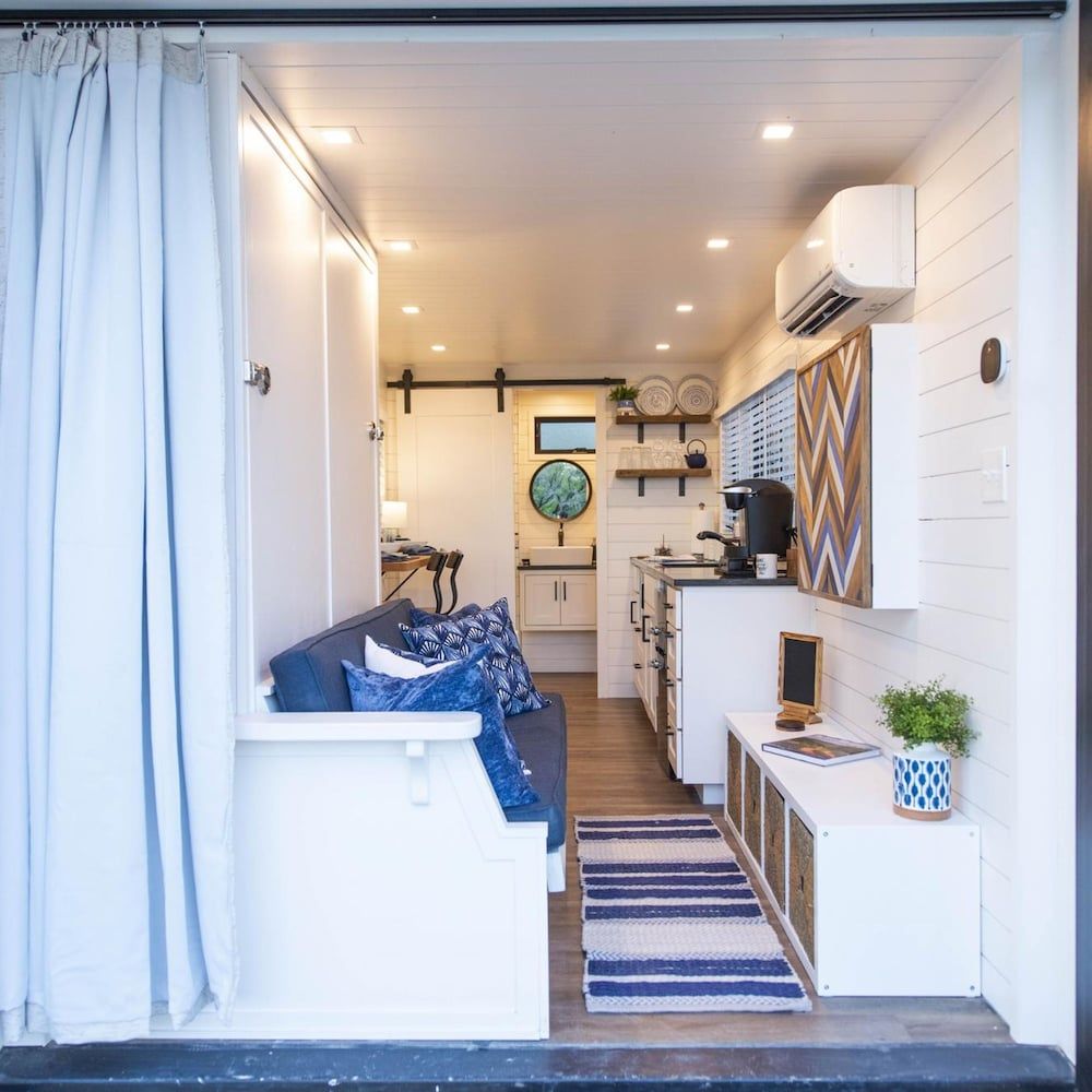 The Bluebonnet- Container Home Country Setting Near Waco Attractions 2