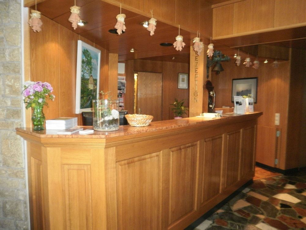 Adler Golf-& Tagungshotel 3