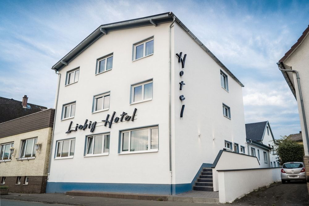 Liebig Hotel -1 estrellas en Ehringshausen
