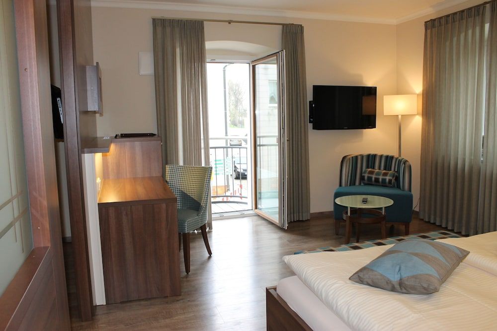 Hotel Number One -1 estrellas en Waidhaus