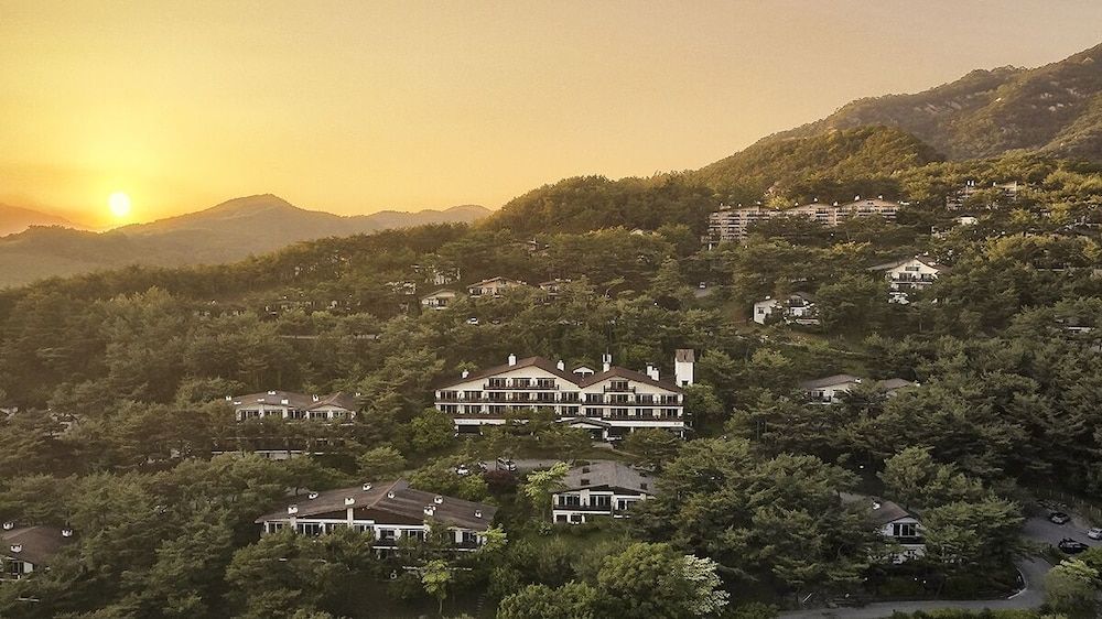 Club ES Jecheon Resort -1 estrellas en Jecheon