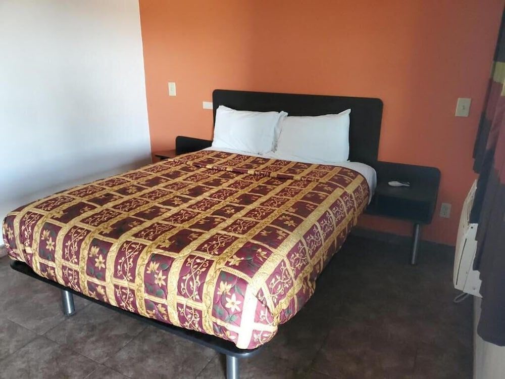 High Desert Inn 3