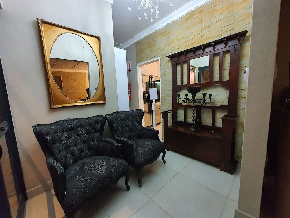 Le Grant Guesthouse and Conference facility 2