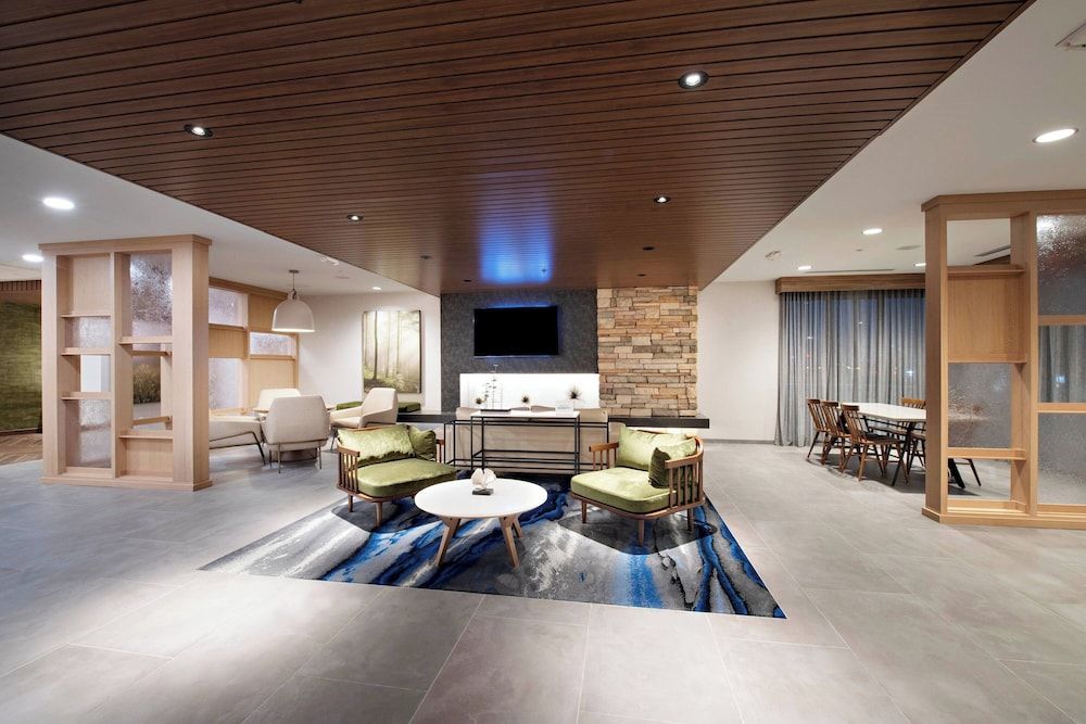 Fairfield Inn & Suites by Marriott Dayton North 3
