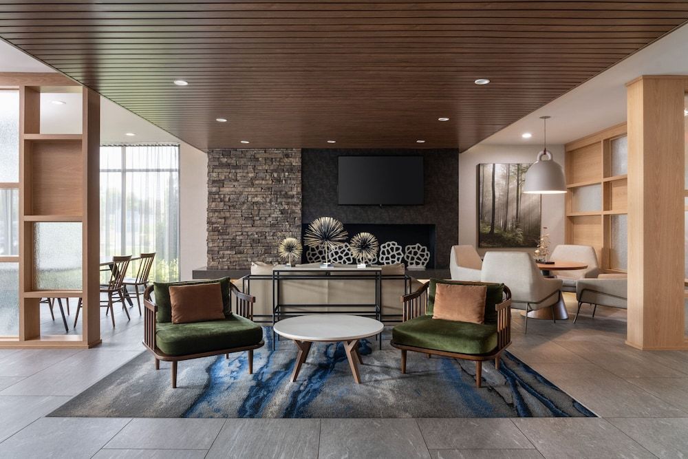 Fairfield Inn & Suites by Marriott Cleveland Tiedeman Road 3