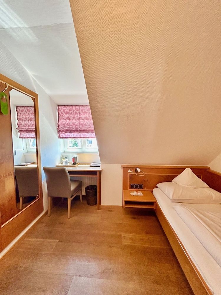 Hotel Fischerhaus -1 estrellas en Starnberg