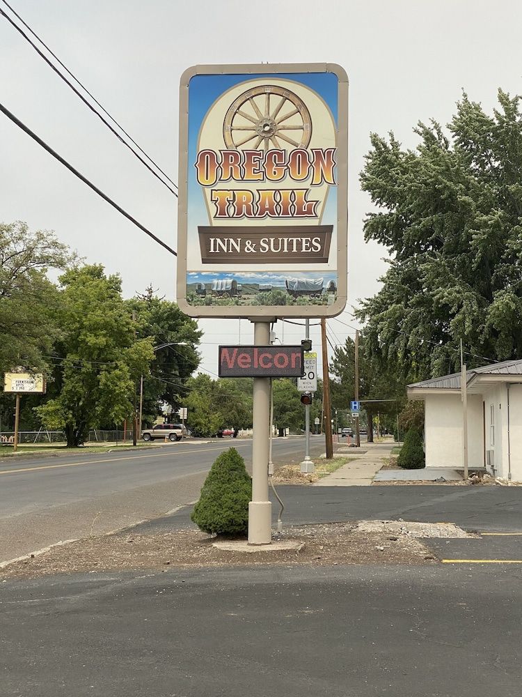 Oregon Trail Inn and Suites 5 estrellas en Lakeview