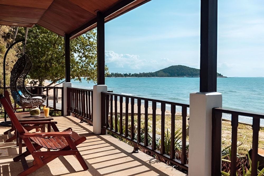 Satva 3 estrellas en Amphoe Koh Samui