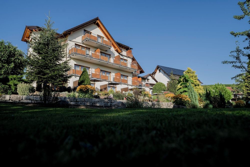 Hotel-Gasthof Rose -1 estrellas en Oberkirch