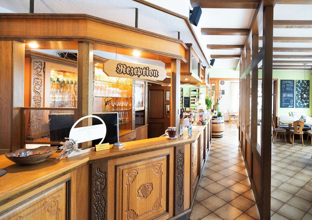 Hotel zum Moselstrand 2
