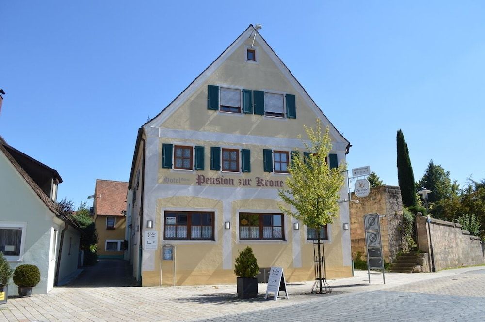 Hotel Garni Zur Krone -1 estrellas en Hilpoltstein