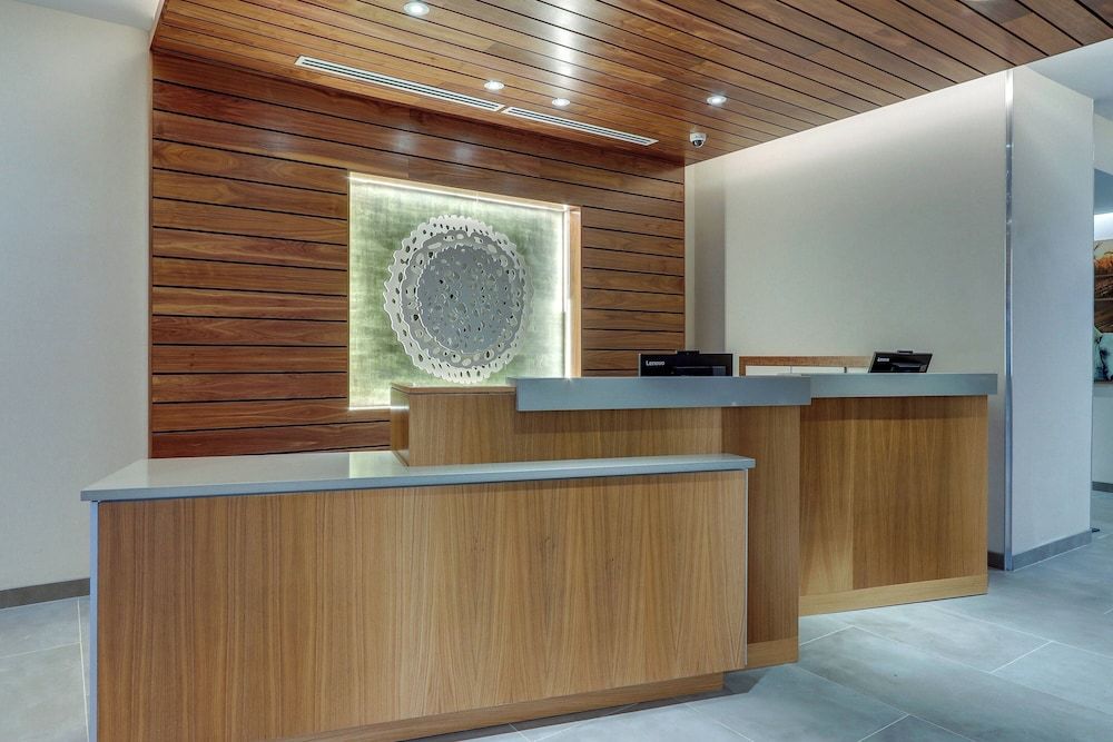 Fairfield Inn & Suites by Marriott Asheville Weaverville 2
