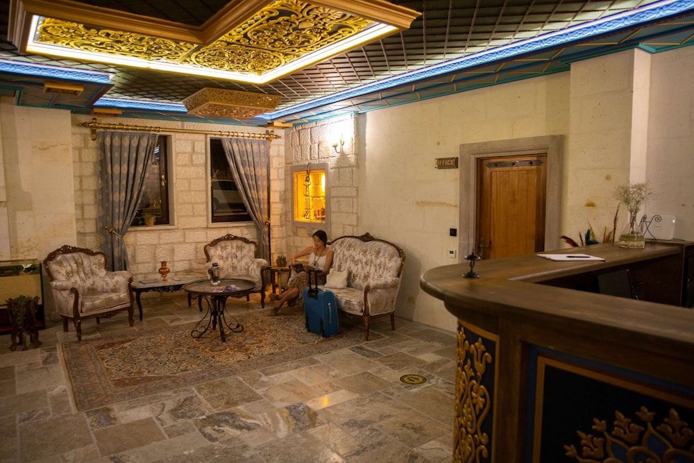 Acer Cave Hotel 2