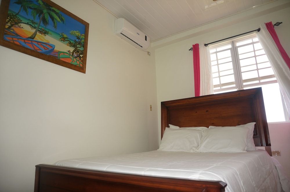 Faith's Villa of Tobago 3