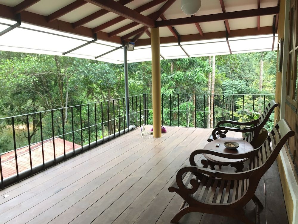 Kuruganga villa -1 estrellas en Eratnagoda