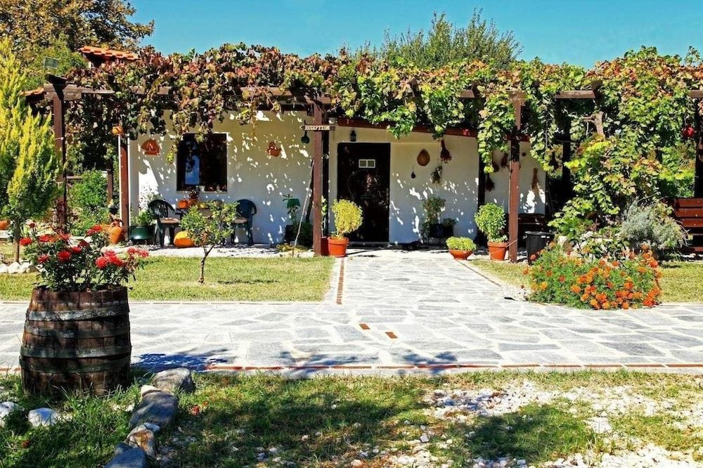 Dionysos Apartments -1 estrellas en Ierissos