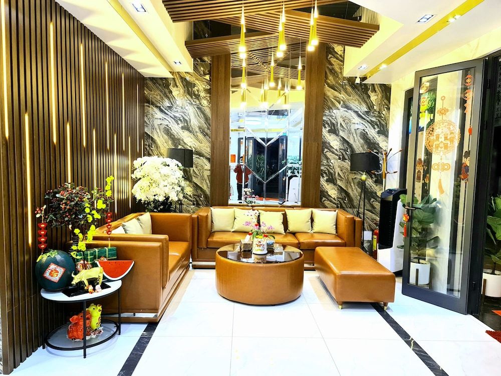 Thu Le Hotel 2