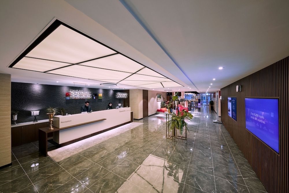 Ramada by Wyndham Gumi 2