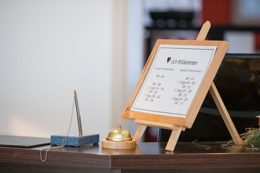 UNO Hotel Stuttgart Großbettlingen -1 estrellas en Großbettlingen