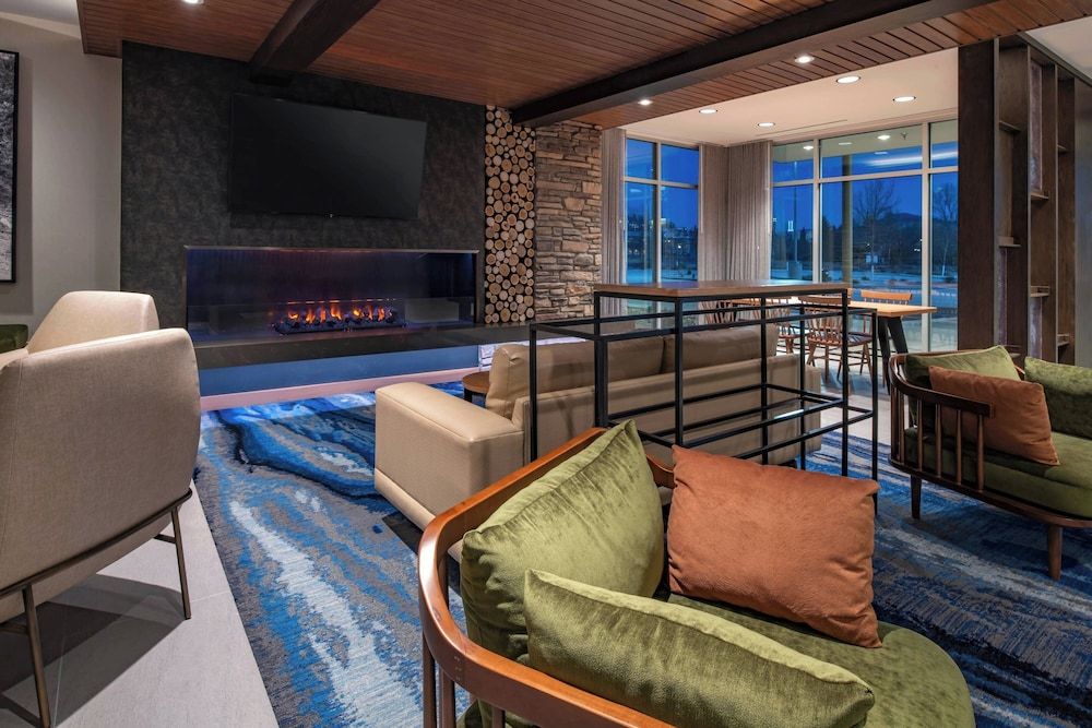 Fairfield Inn & Suites by Marriott Klamath Falls 3