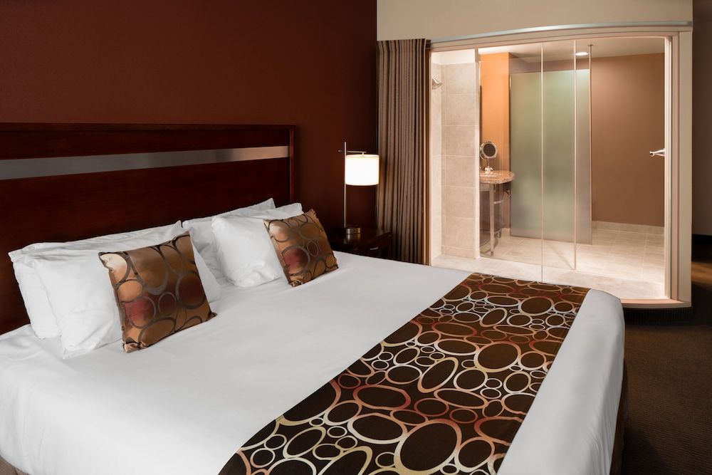 Riverside Casino & Golf Resort 3