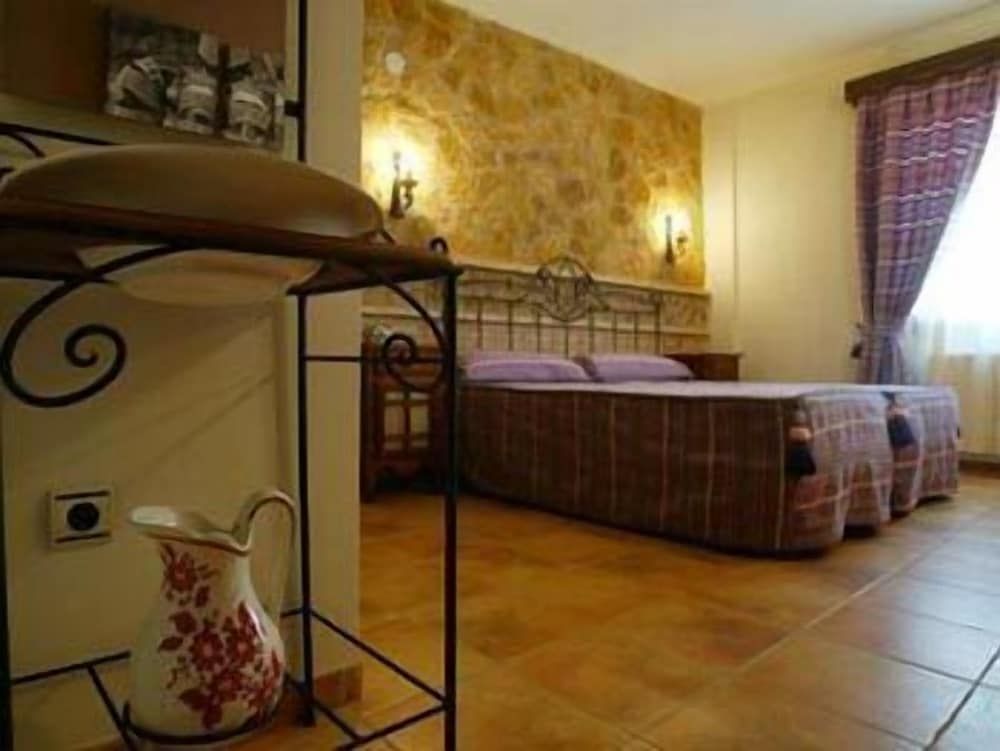 Hostal Rural el Guerrer 3