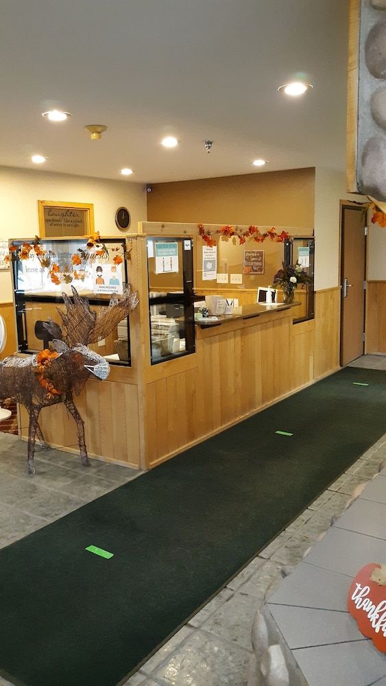 Pleasant Moose Lodge 3