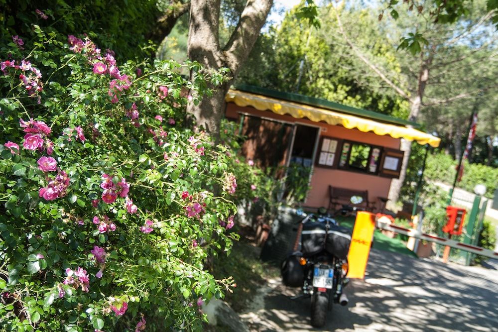 Camping Villaggio Cerquestra 3