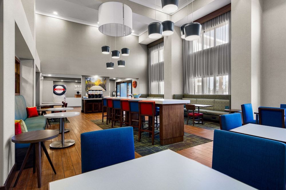 Hampton Inn & Suites Schererville 2
