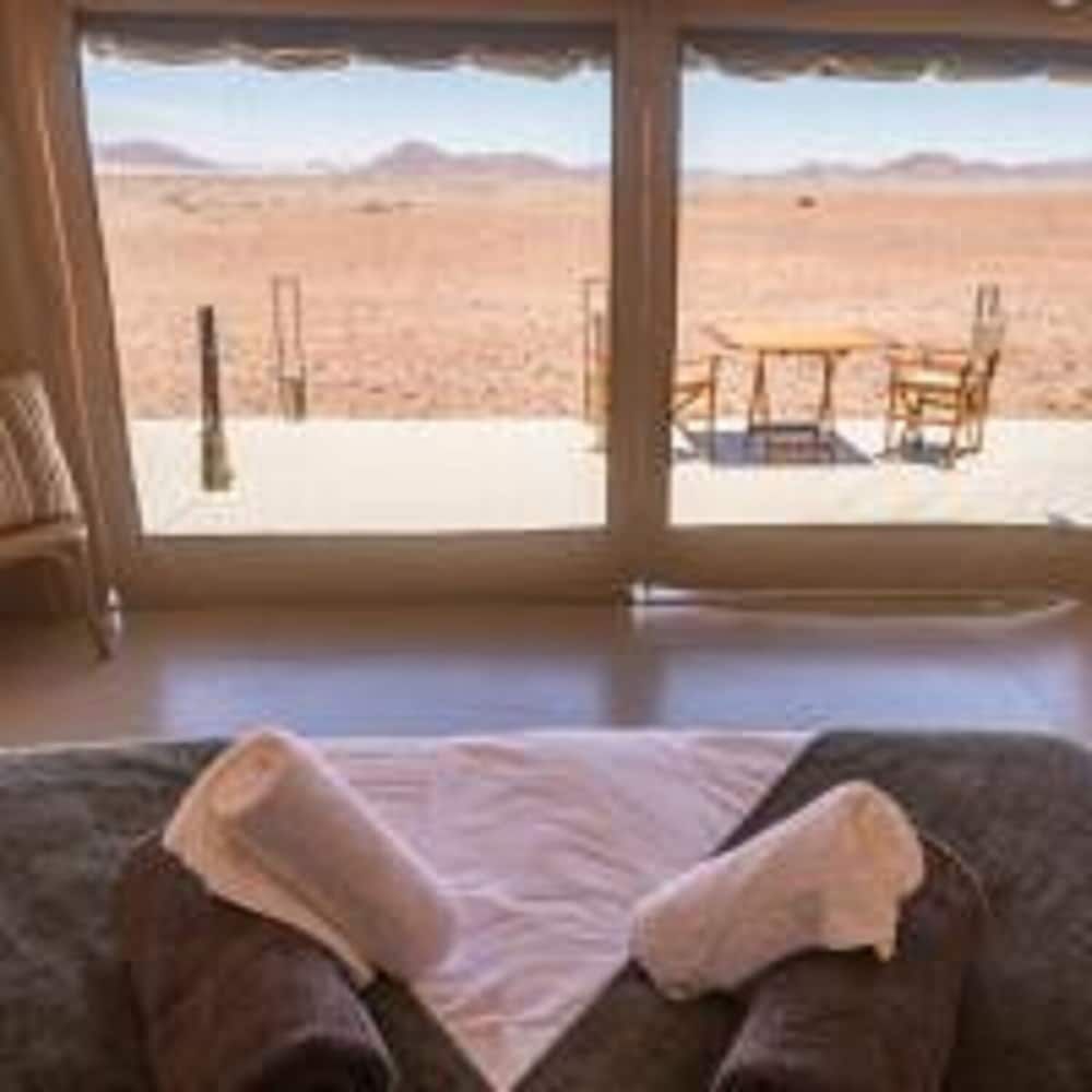 The Elegant Desert Camp 3